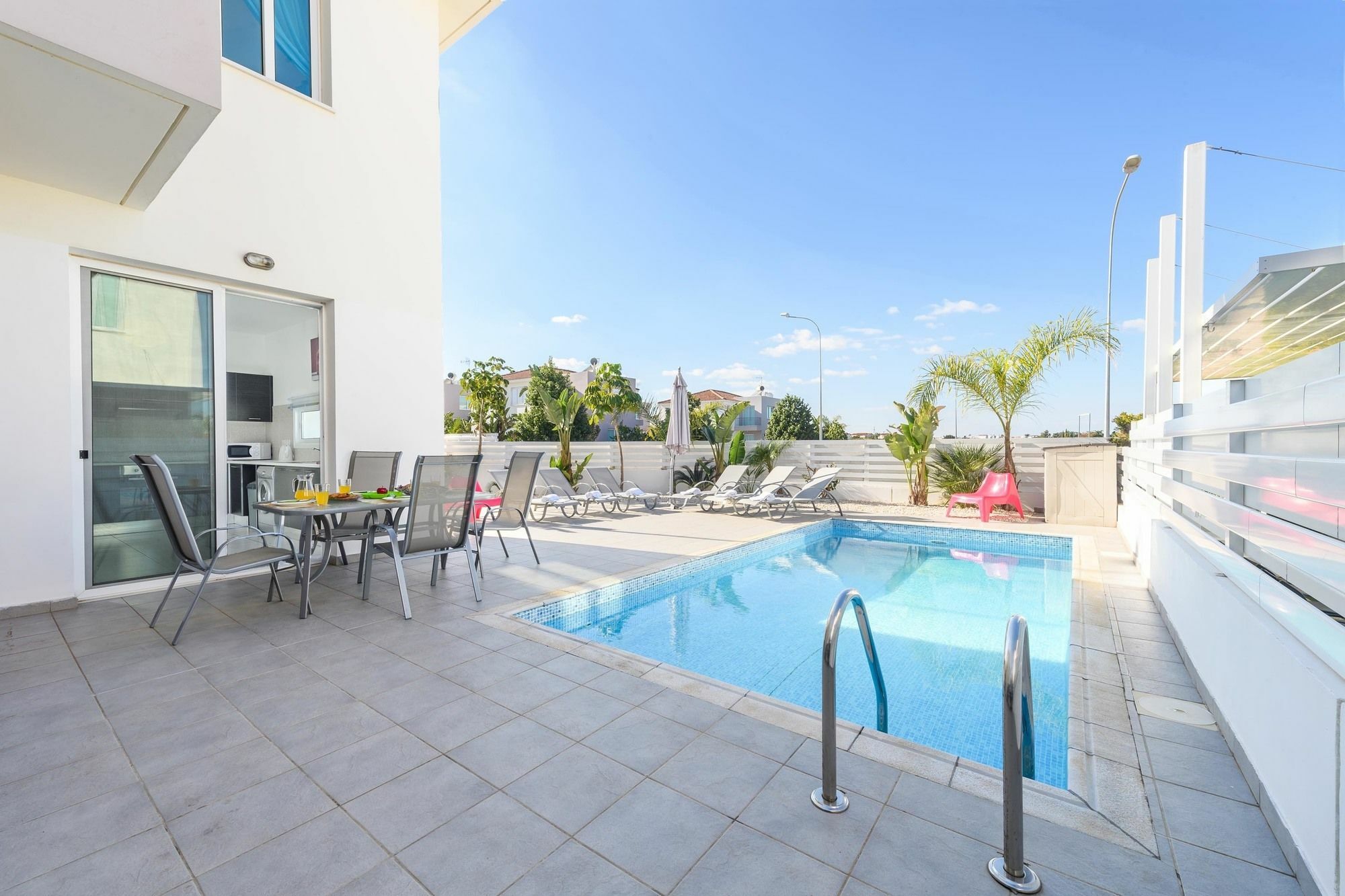 Avra Villas พาราลิมนี ภายนอก รูปภาพ